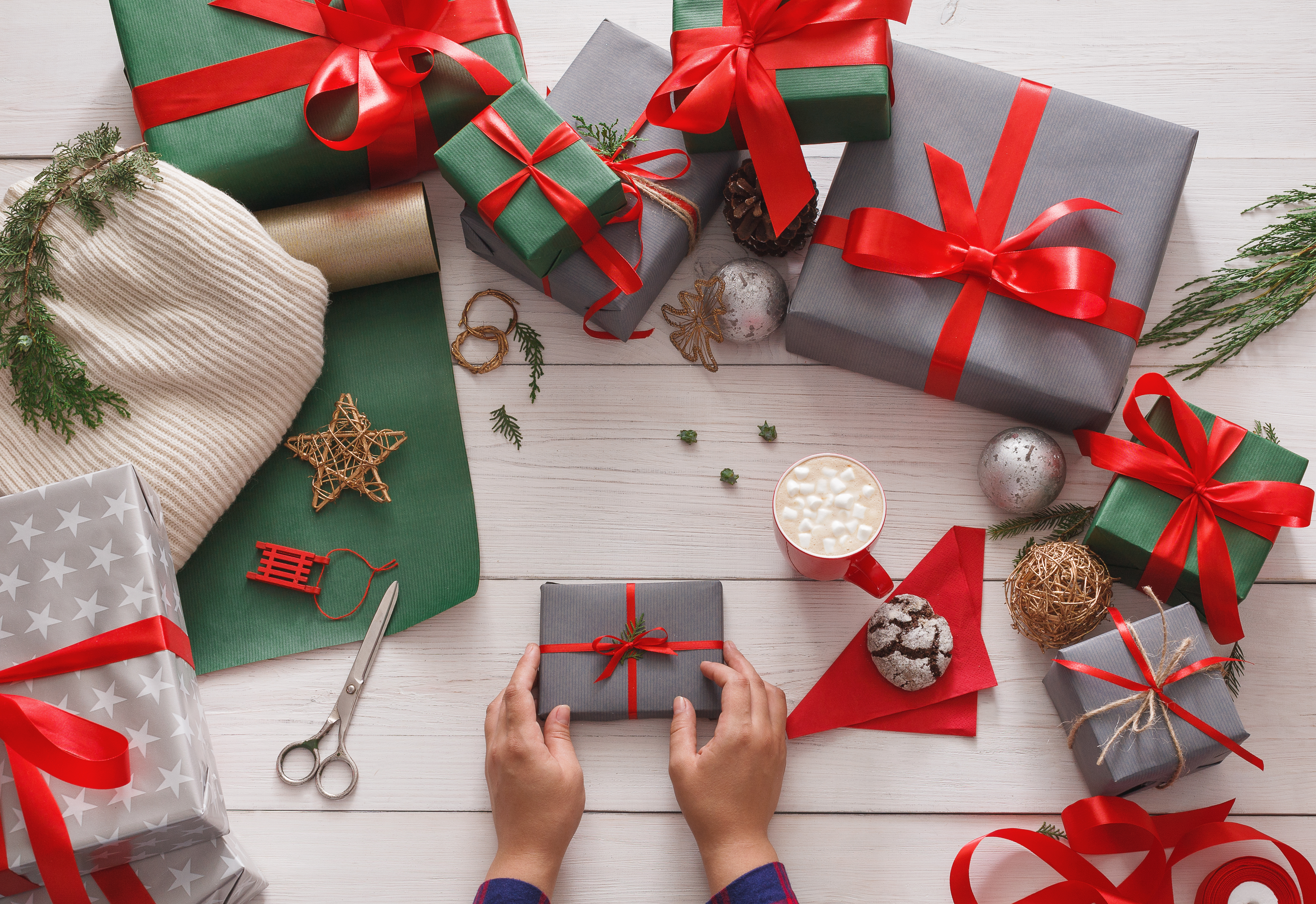 Don't Overlook The Guys - Groomsmen Gift Ideas